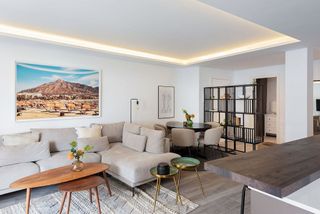 Piso en venta en Nueva Andalucía centro en Marbella