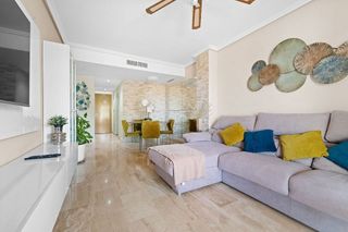 Piso en venta en Arroyo de la Miel en Benalmádena