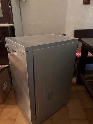 Lavavajillas Beko plateado PRECIO A NEGOCIAR