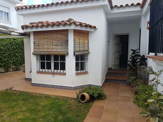 Casa adosada en alquiler en Noreste-Granja en Jerez de la Frontera