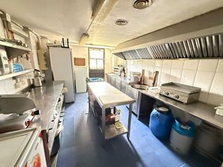 Local comercial en venta en San Luis en Almería