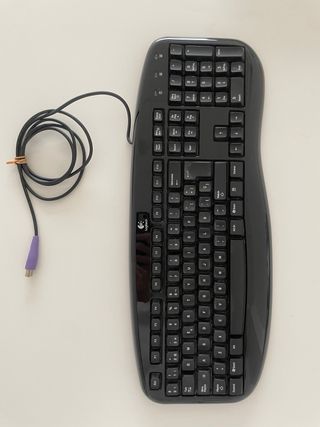 Teclado Logitech Negro