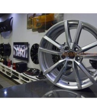 Juego de 4 Llantas 19 Pretor Silver VW022