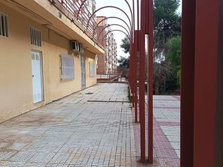 Local comercial en venta en Babel en Alicante
