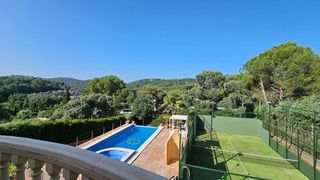 Chalet en venta en Santa Maria de Trassierra en Córdoba