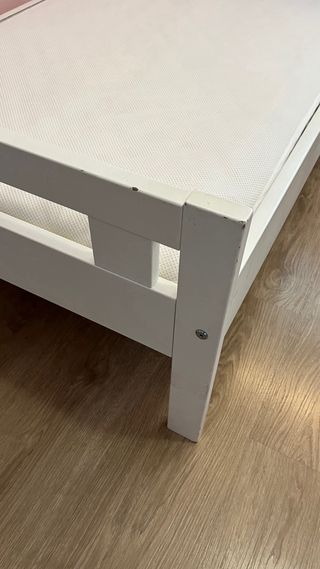 Cama infantil Ikea con colchón