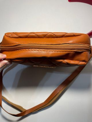 Borsetta a tracolla trapuntata marrone