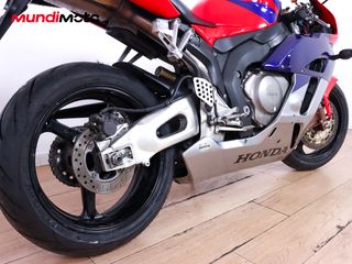 HONDA CBR 1000 RR FIREBLADE