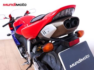 HONDA CBR 1000 RR FIREBLADE