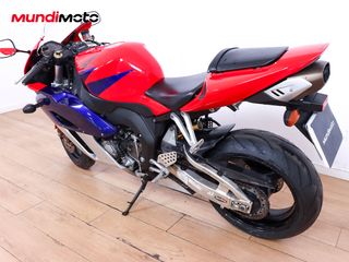 HONDA CBR 1000 RR FIREBLADE