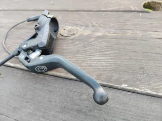 MANETA FRENO MAGURA MT5