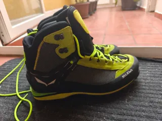 Botas Montaña Salewa Crow GTX