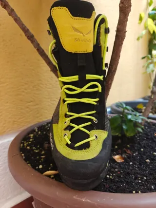 Botas Montaña Salewa Crow GTX