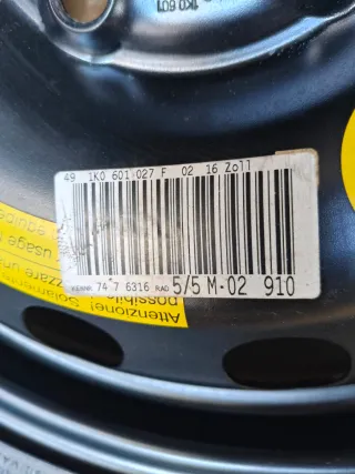 Rueda repuesto y kit gato VW Golf V Plus