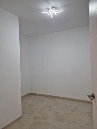 Local comercial en venta en Carolinas Altas en Alicante