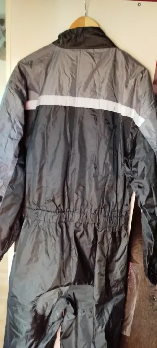 Mono de moto impermeable