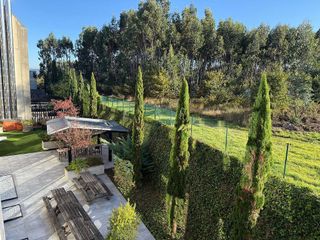 Oficina en alquiler en O Milladoiro en Ames