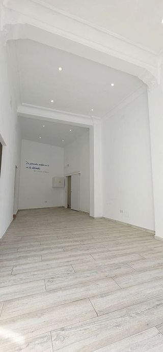 Local comercial en alquiler en Russafa en Valencia