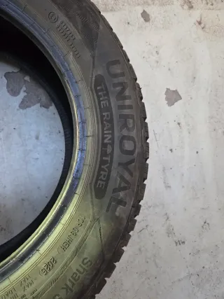 Neumáticos de coche