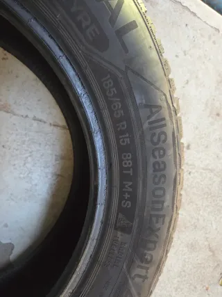 Neumáticos de coche