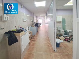 Local comercial en venta en Carolinas Bajas en Alicante
