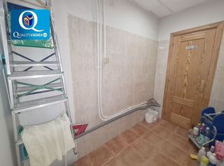 Local comercial en venta en Carolinas Bajas en Alicante