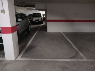 Garaje en venta en Linares