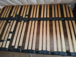 Somier 120cm láminas con patas desmontables