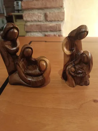 2 Statuine in legno lavorazione a mano Provenienza
