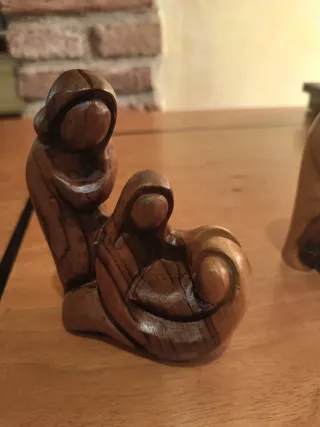 2 Statuine in legno lavorazione a mano Provenienza