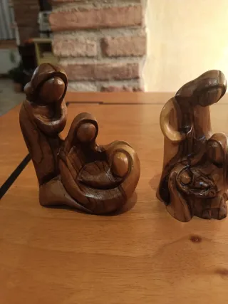 2 Statuine in legno lavorazione a mano Provenienza