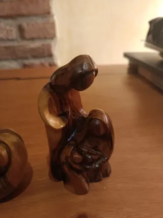2 Statuine in legno lavorazione a mano Provenienza