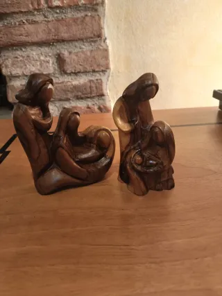 2 Statuine in legno lavorazione a mano Provenienza