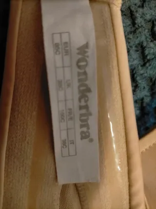 Sujetador sin tirantes Wonderbra Beige