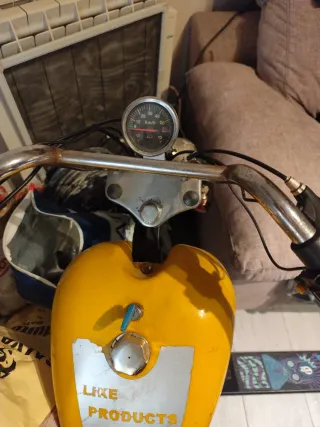 Mini moto chopper amarilla