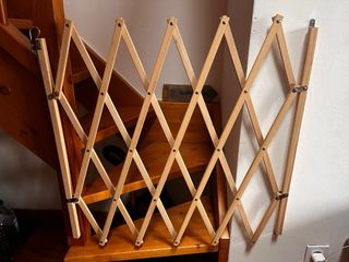 Valla extensible de madera