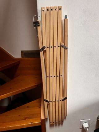 Valla extensible de madera