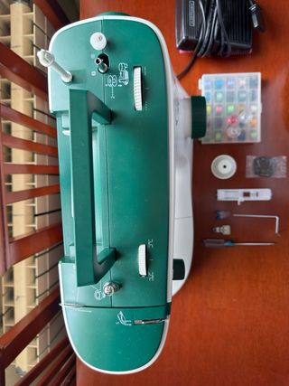 Máquina de coser Necchi 100 aniversario