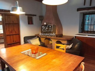 Casa en alquiler en Puig Den Valls en Santa Eulalia del Río