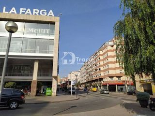 Garaje en venta en Centre en Hospitalet de Llobregat, L´