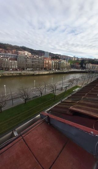 Piso en alquiler en Barrio de Abando en Bilbao