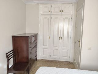 Piso en alquiler en La Calzada en Sevilla