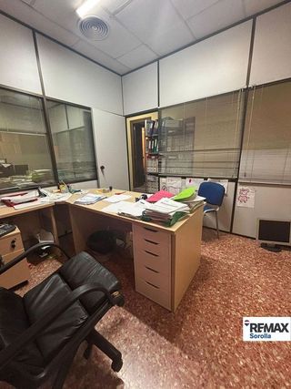 Local comercial en venta en Poble Nou en Torrent