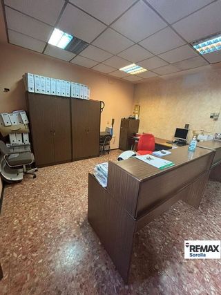 Local comercial en venta en Poble Nou en Torrent