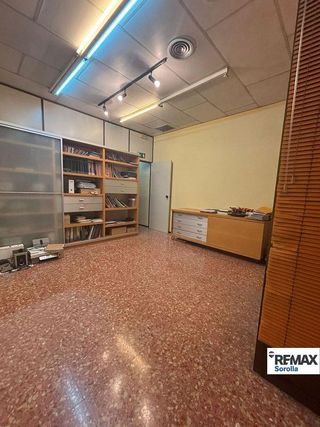 Local comercial en venta en Poble Nou en Torrent