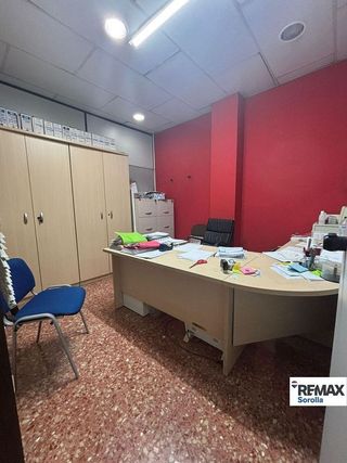 Local comercial en venta en Poble Nou en Torrent