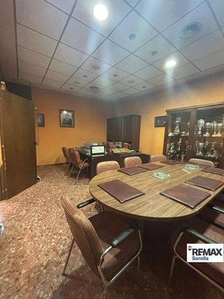 Local comercial en venta en Poble Nou en Torrent