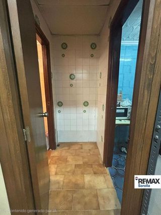 Local comercial en venta en Poble Nou en Torrent