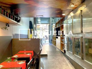 Local comercial en venta en El Camp de l'Arpa del Clot en Barcelona