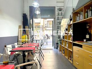 Local comercial en venta en El Camp de l'Arpa del Clot en Barcelona